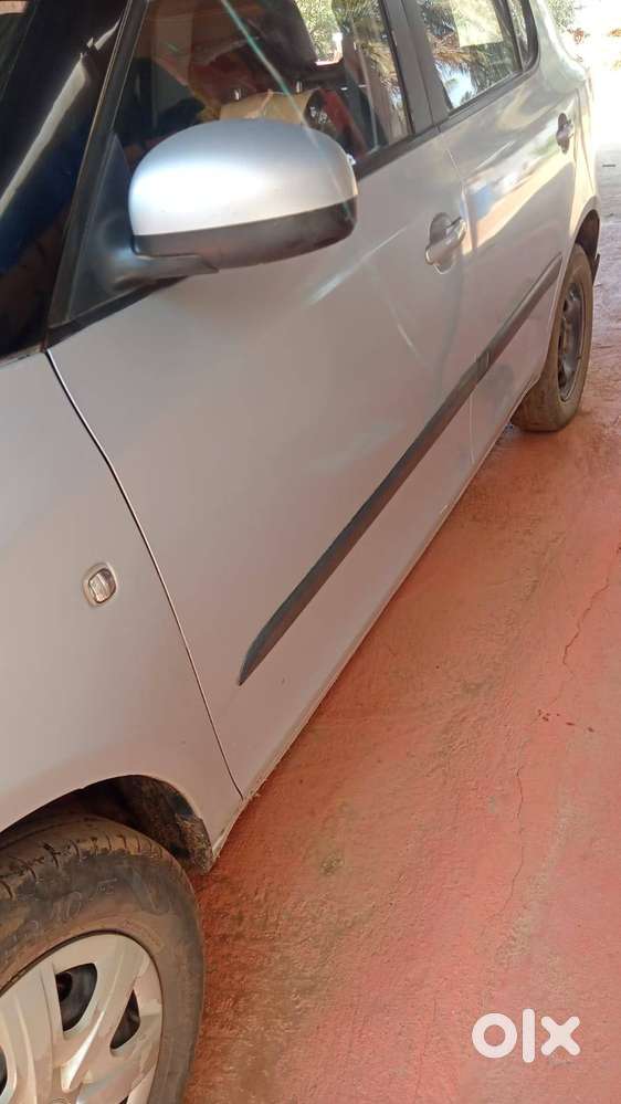 This Is Skoda Fabia In Good Condition And Single Owner.