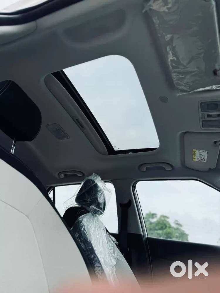 Hyundai Venue, 2025, Petrol
