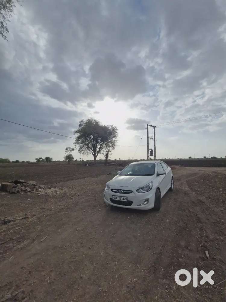Hyundai Verna Sx Crdi 2012