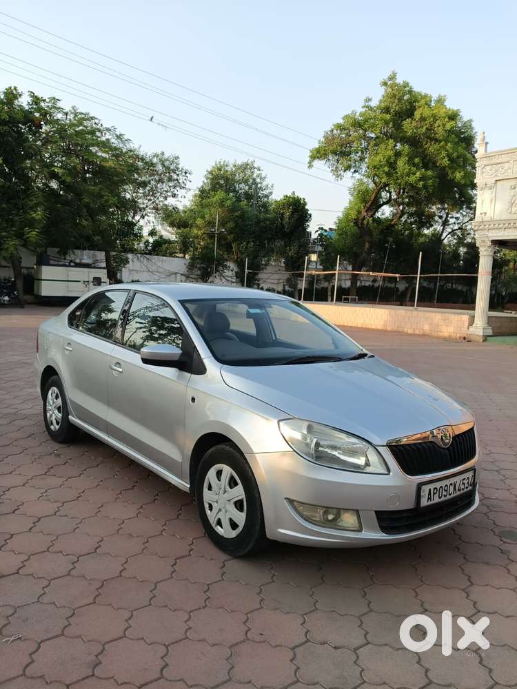 Skoda Rapid 1.5 Tdi Manual Active  Ambition Style, 2012, Diesel