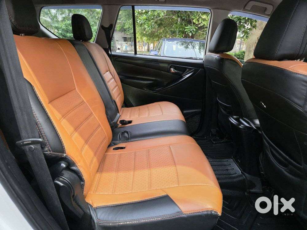 Toyota Innova Crysta 2.4 Gx Mt 8s, 2020, Diesel