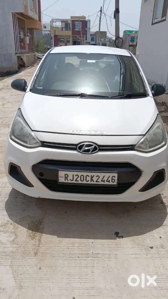 Hyundai Xcent Base 2014