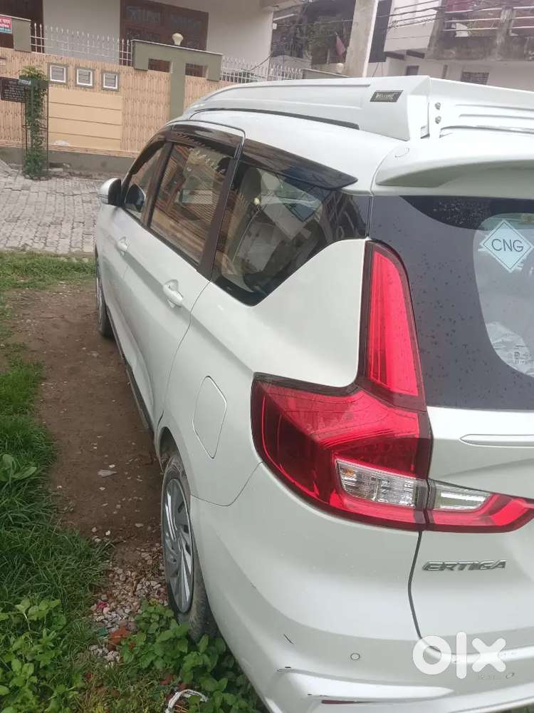 Maruti Suzuki Ertiga Vxi 2025