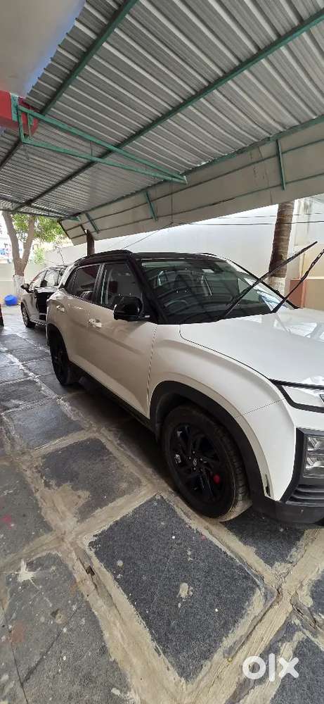 Hyundai Creta Sx(o) Knight Edition Dual Tone Manual