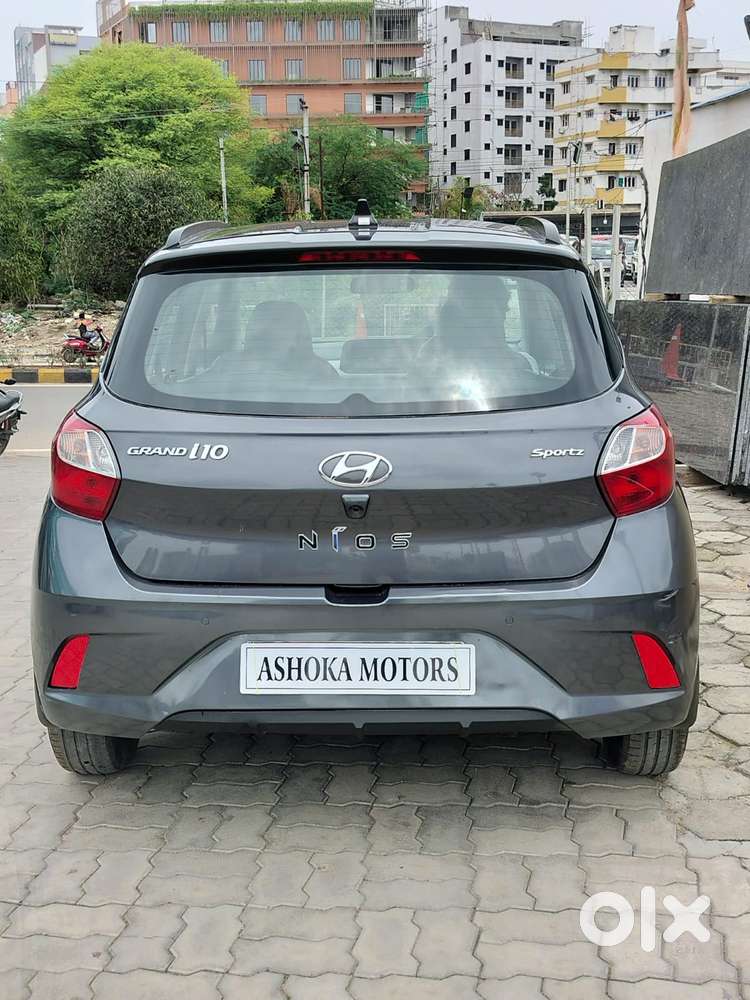 Hyundai Grand I10 Nios Amt Sportz, 2020, Petrol