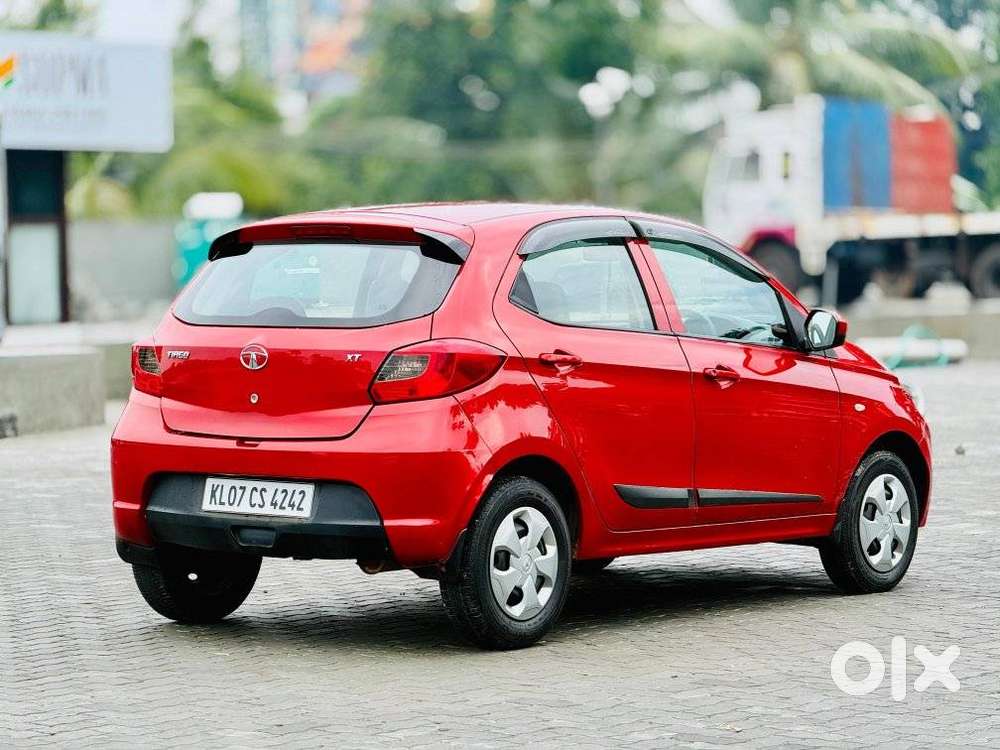 Tata Tiago 1.2 Revotron Xt (o), 2019, Petrol