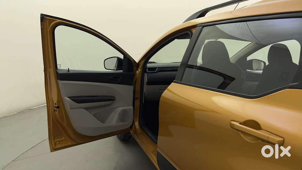 Renault Triber Rxt Easy-r Amt, 2022, Petrol