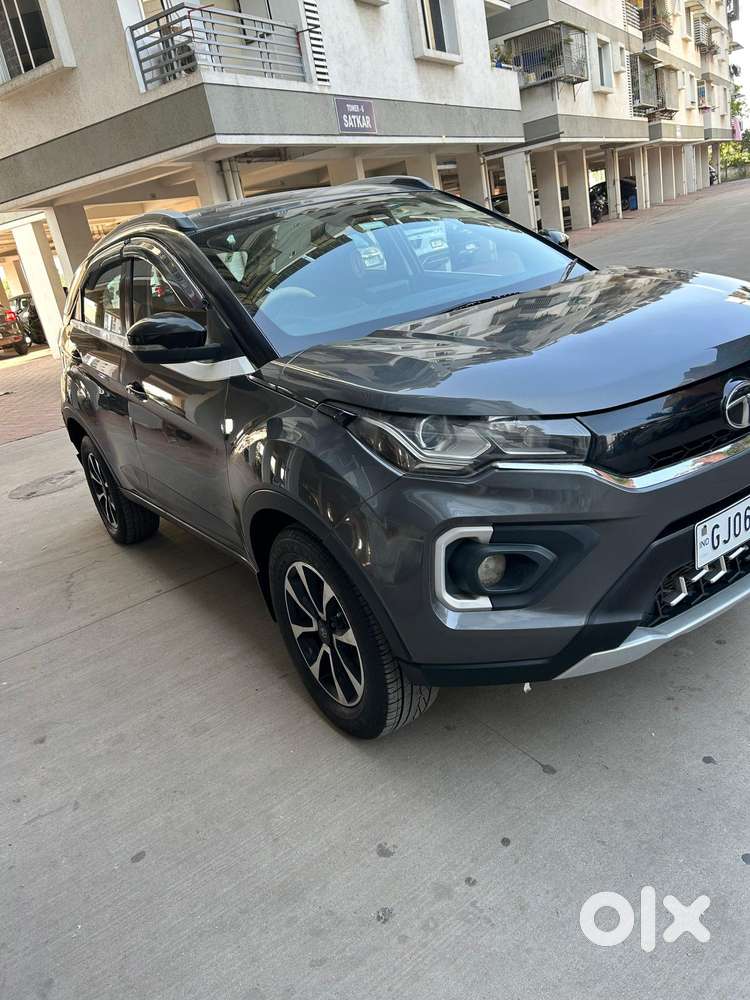Tata Nexon Amt Xza Plus, 2020, Petrol