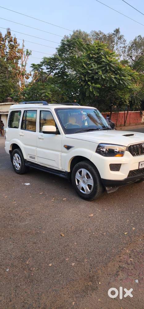 Mahindra Scorpio S6 Plus 8 Seater, 2015, Diesel
