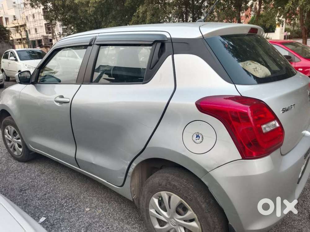 Maruti Suzuki Swift Amt Vxi, 2020, Petrol