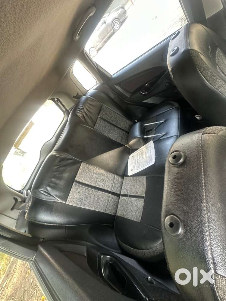 Ford Figo Petrol 2010