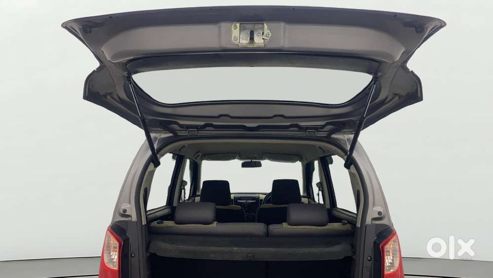 Maruti Suzuki Wagon R Vxi Amt, 2017, Petrol