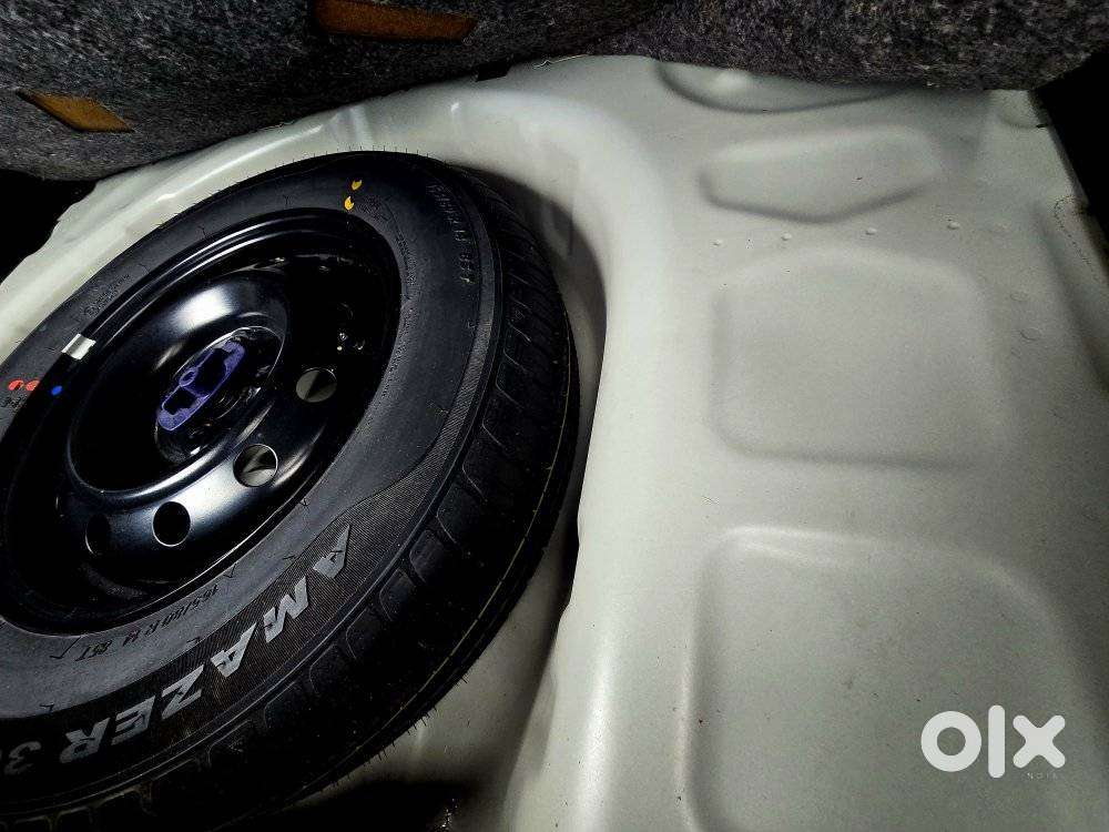 Maruti Suzuki Swift Amt Vxi, 2019, Petrol