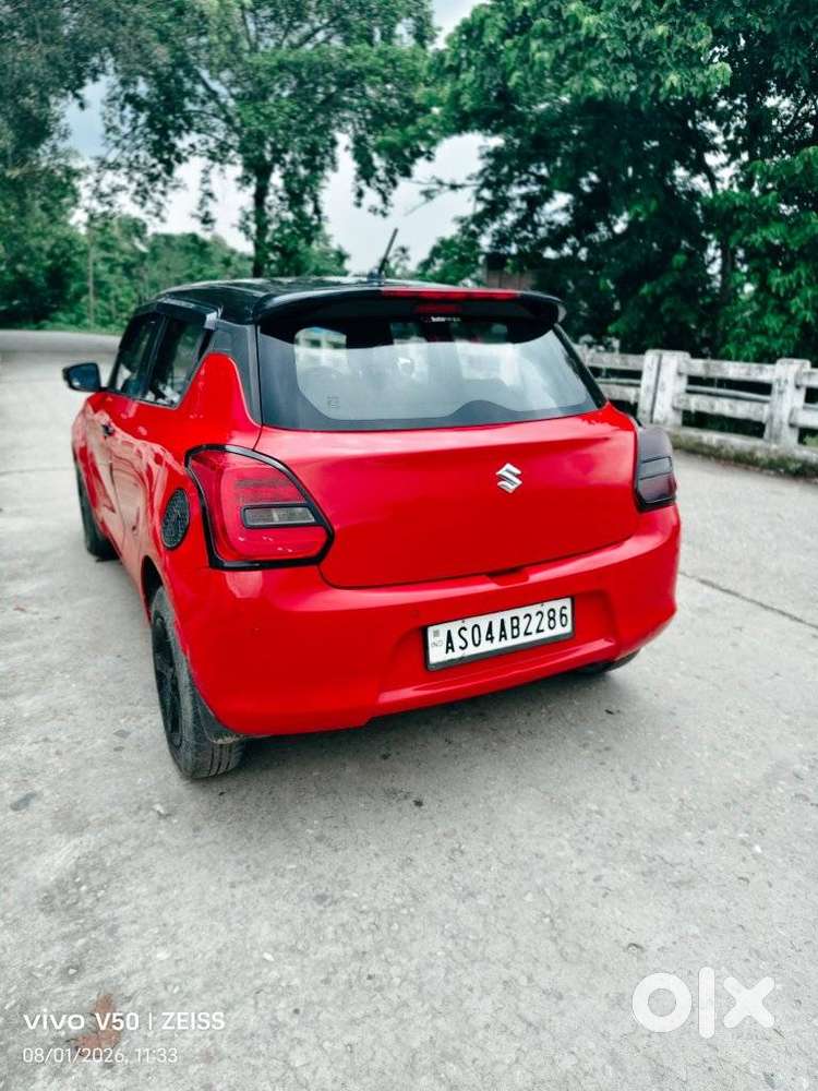 Maruti Suzuki Swift Vxi + Manual, 2021, Petrol