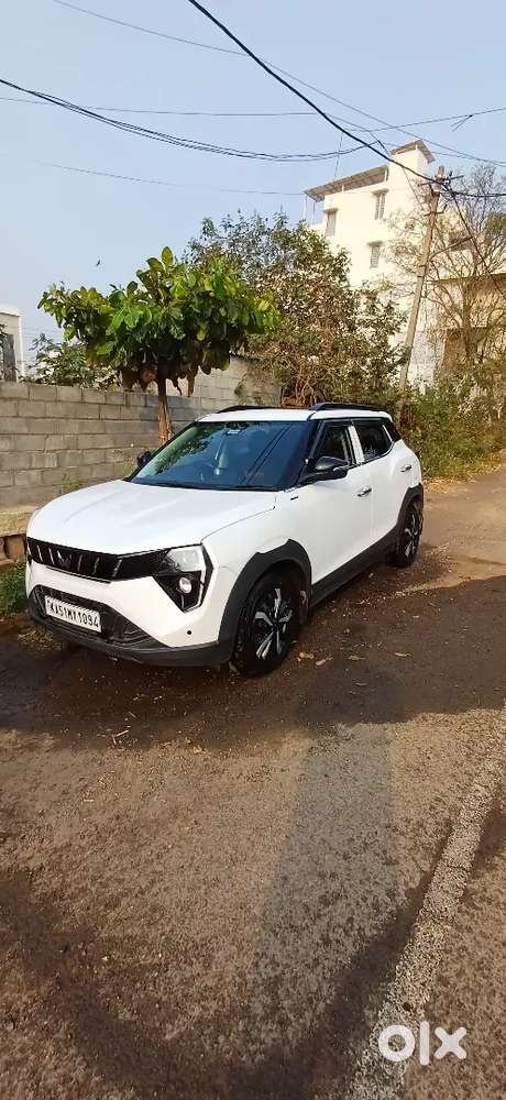 Mahindra Xuv 3xo 2025 Petrol 19700 Km Driven