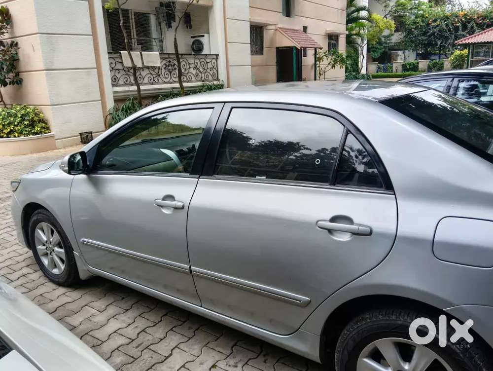 Toyota Corolla Altis 2013 Manual Petrol