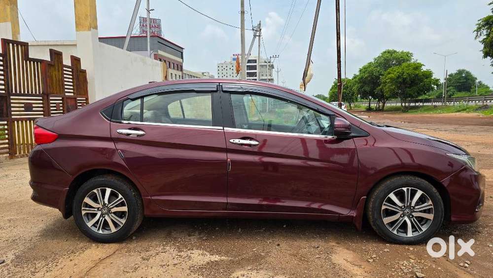 Honda City I-vtec V, 2018, Petrol