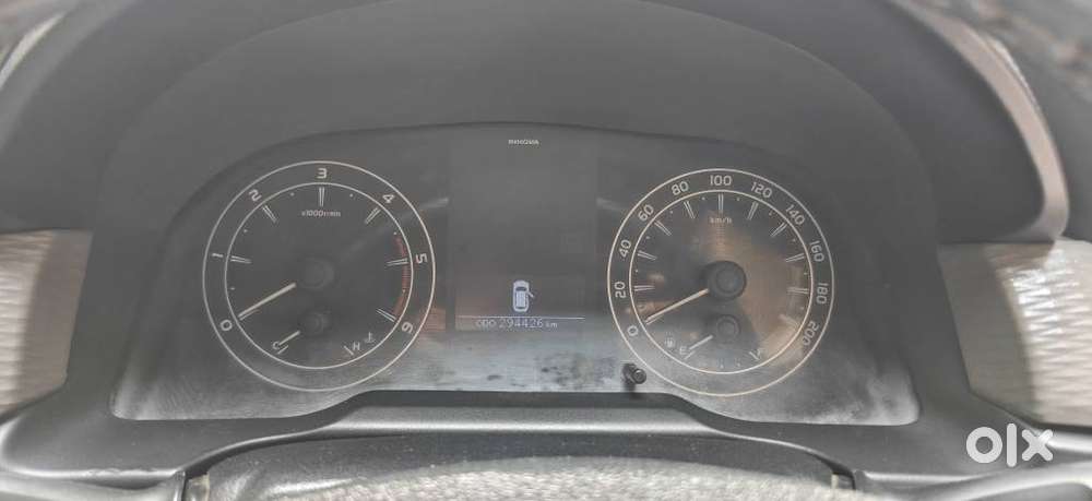 Toyota Innova Crysta 2.4 Gx Mt 8s, 2019, Diesel