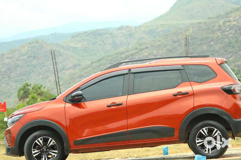 Renault Triber Facelift Rxe 2026 Top Variant