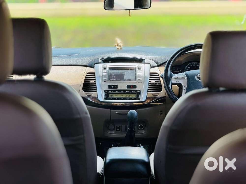 Toyota Innova, 2015, Diesel