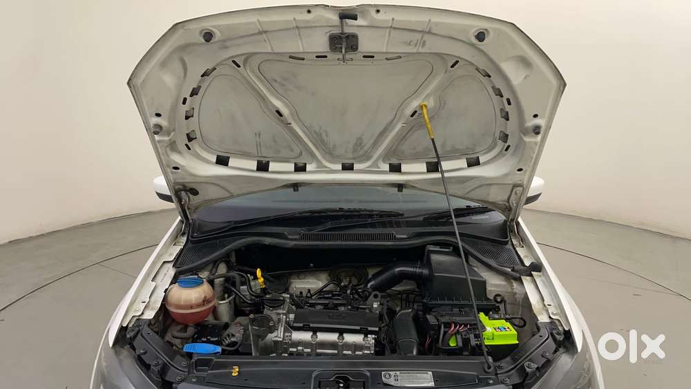 Volkswagen Polo Petrol Highline 1.2l, 2014, Petrol