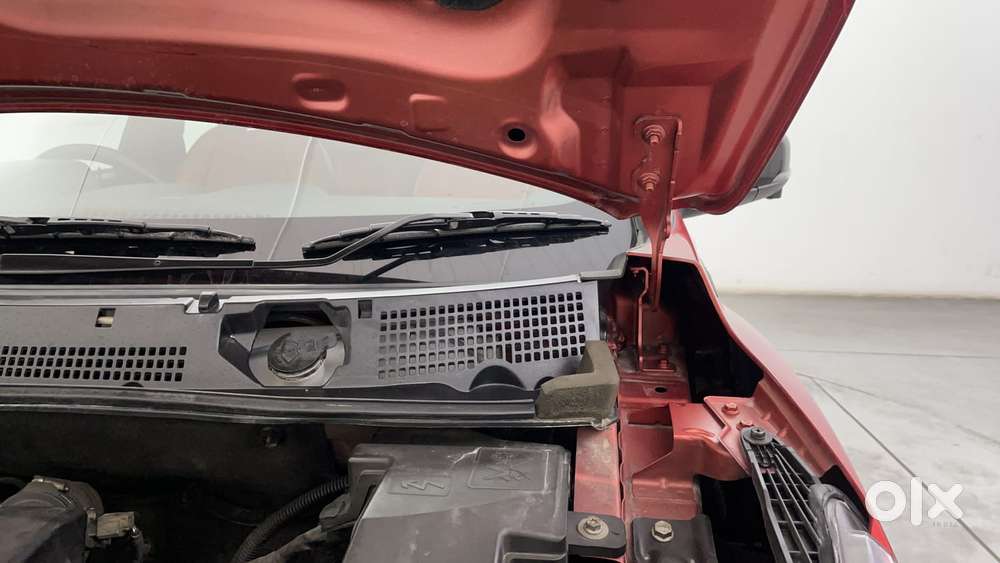 Nissan Magnite 1.0 Xv Premium Turbo Cvt, 2022, Petrol