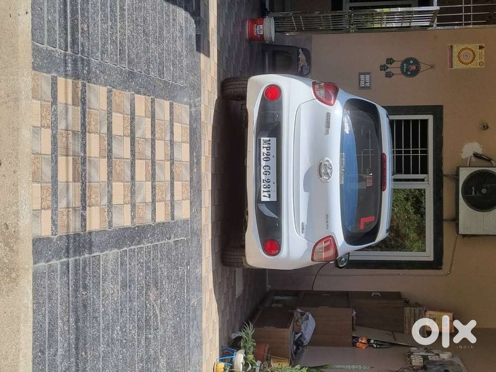 ग्रैंड I 10,मॉडल फरबरी 2017,मैन्युअल गियर, सिंगल हैंड Use, सभी पेपरहै