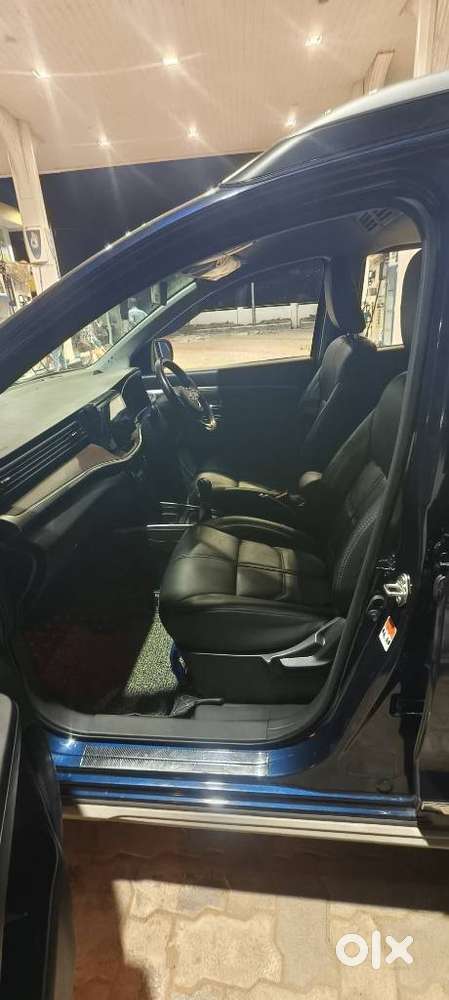 Maruti Suzuki Xl6 1.5 Zeta Mt, 2024, Petrol