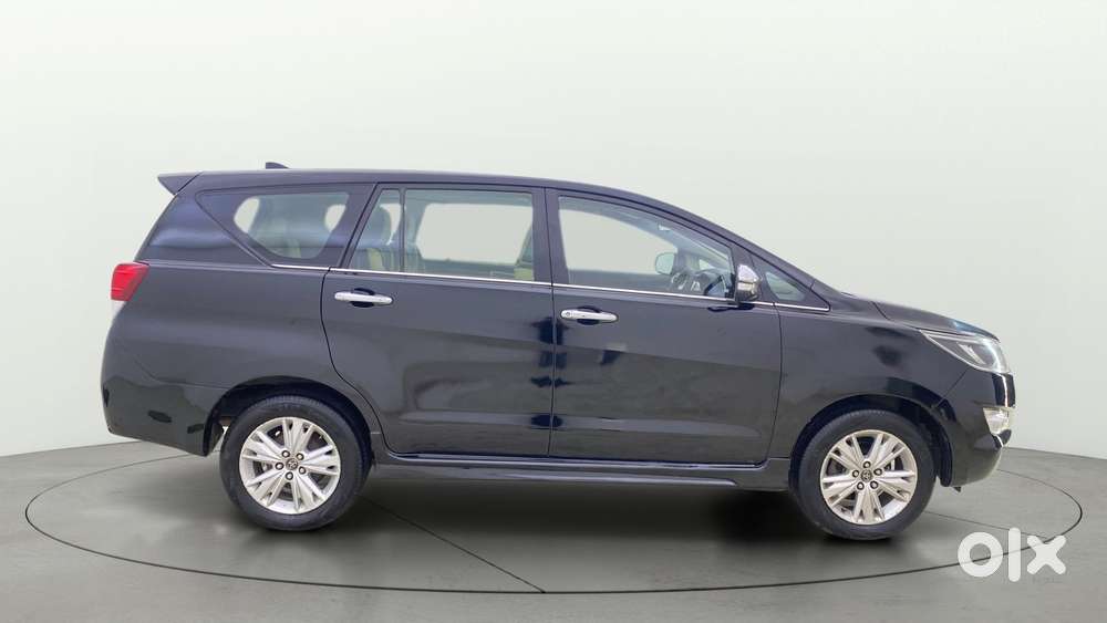 Toyota Innova Crysta 2.8 Zx At, 2016, Diesel
