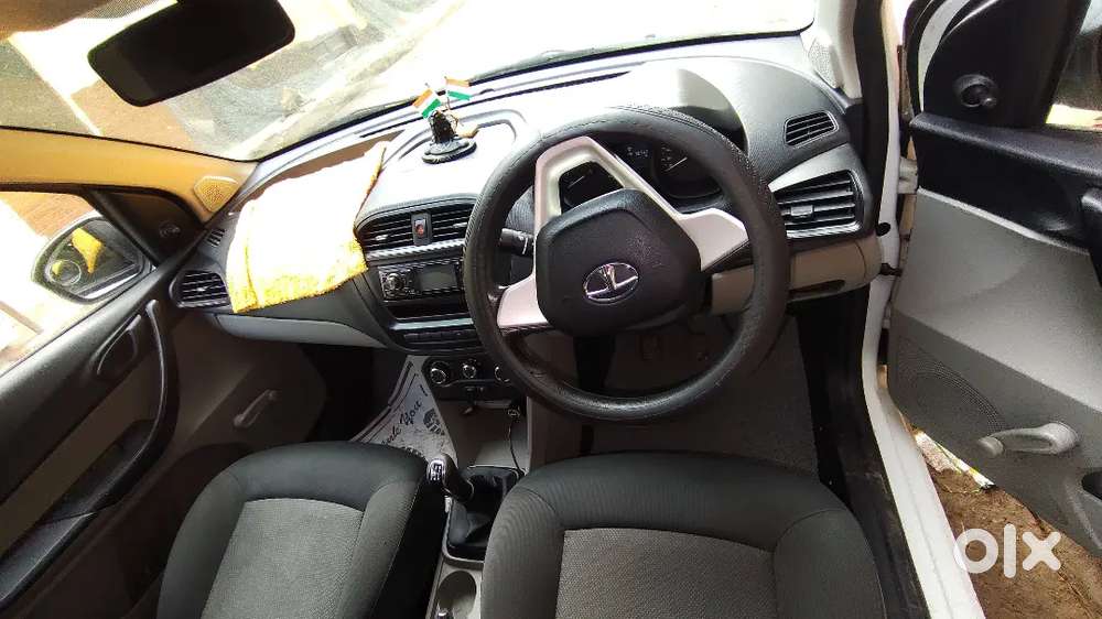 Tata Tiago Revotron 2018