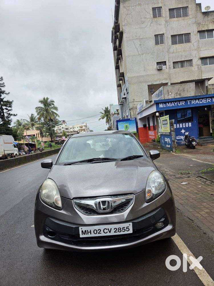 Honda Brio 2011-2013 V Mt, 2013, Petrol