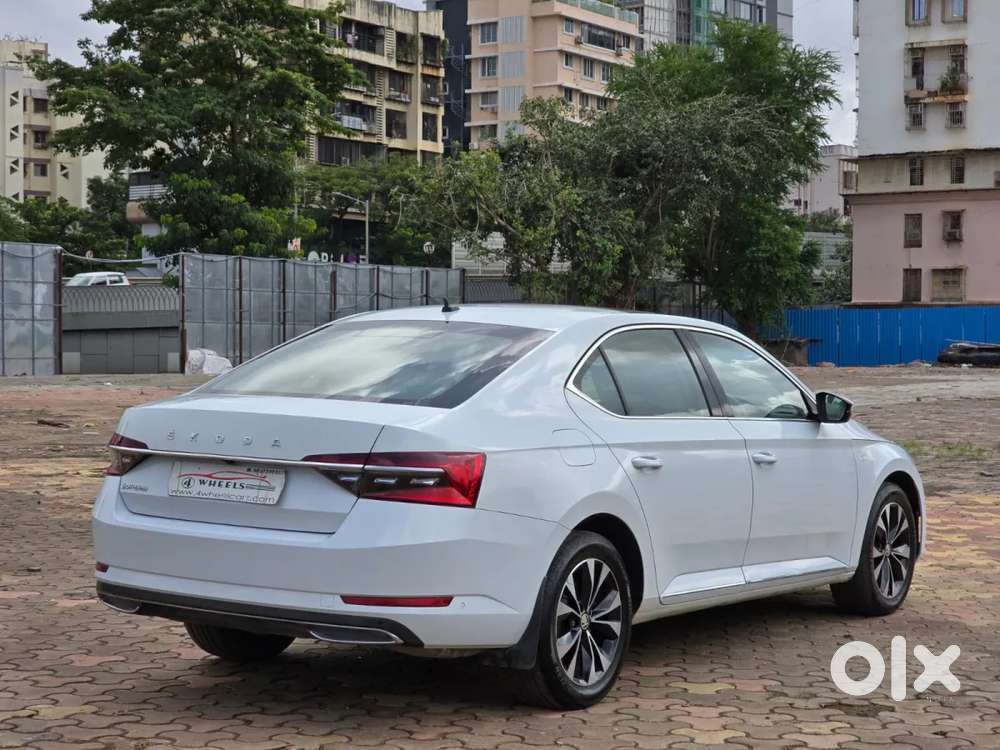 Skoda Superb 2.0 L&k Tsi At, 2021, Petrol