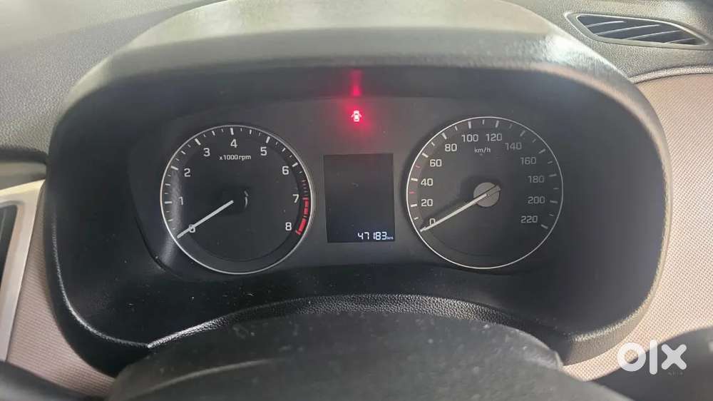 Hyundai Creta 2018 Petrol 47000 ..new Tyre 200km Driven With Alloy