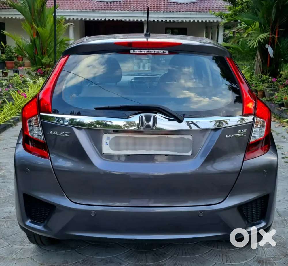 Honda Jazz 2019 Petrol Well Maintained