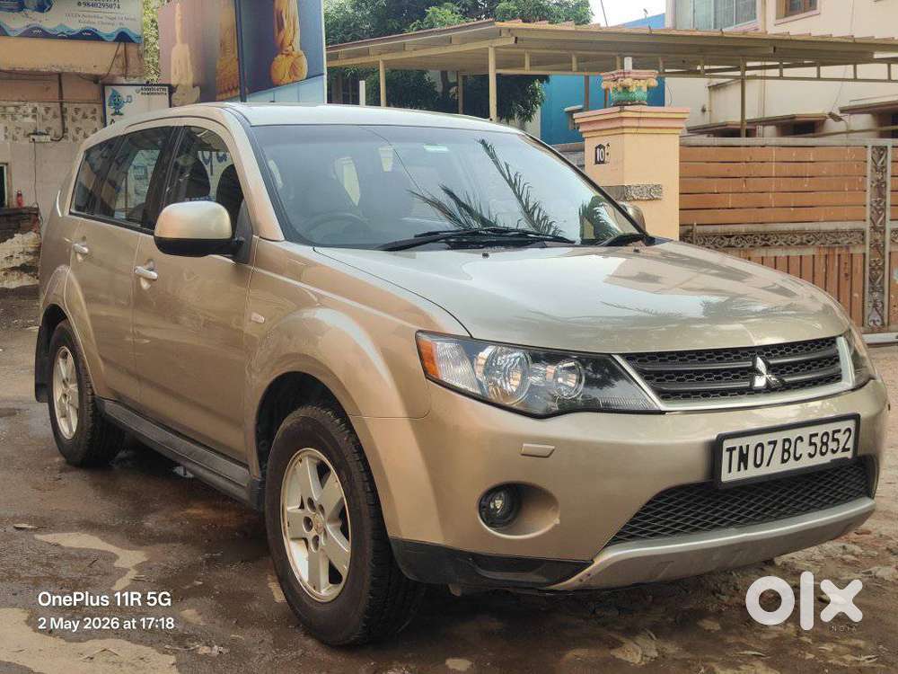 Mitsubishi Outlander, 2009, Petrol
