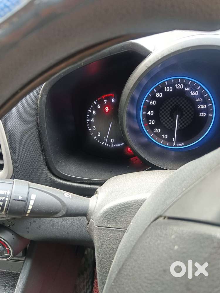 Hyundai Venue Petrol 2021