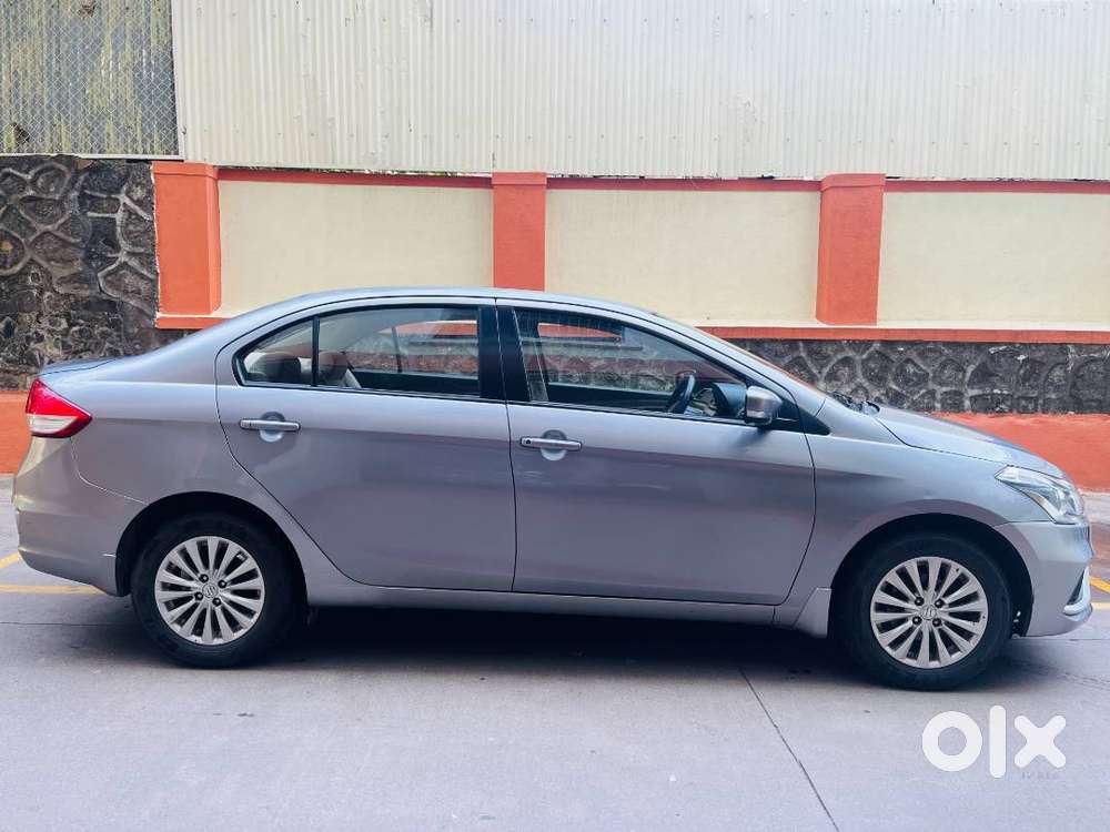 Sale Excellent  Maruti Suzuki Ciaz Smart Hybrid Petrol Lux Sedan