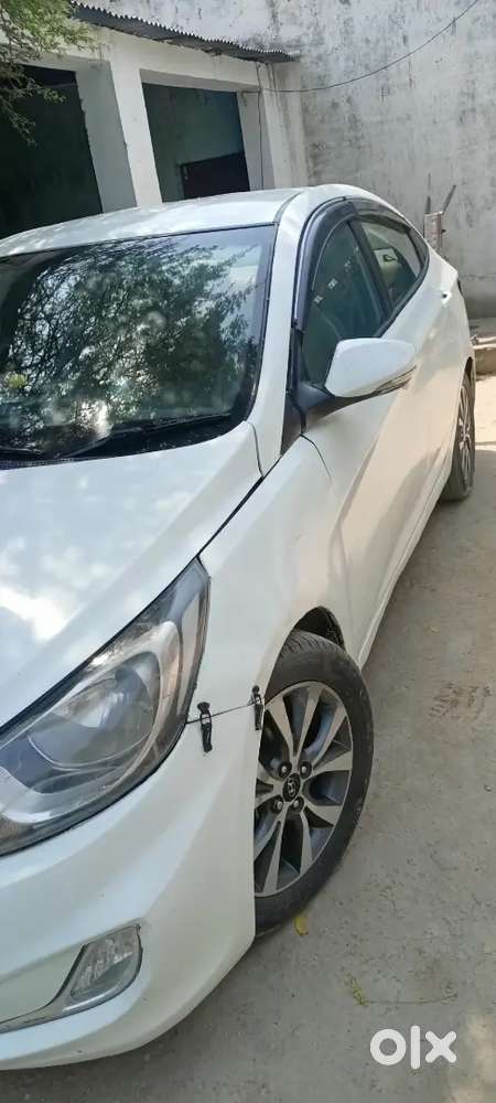 Hyundai Verna Diesel At 2013 118500 Km Driven