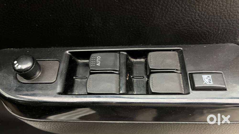 Maruti Suzuki Wagon R Vxi Amt, 2017, Petrol