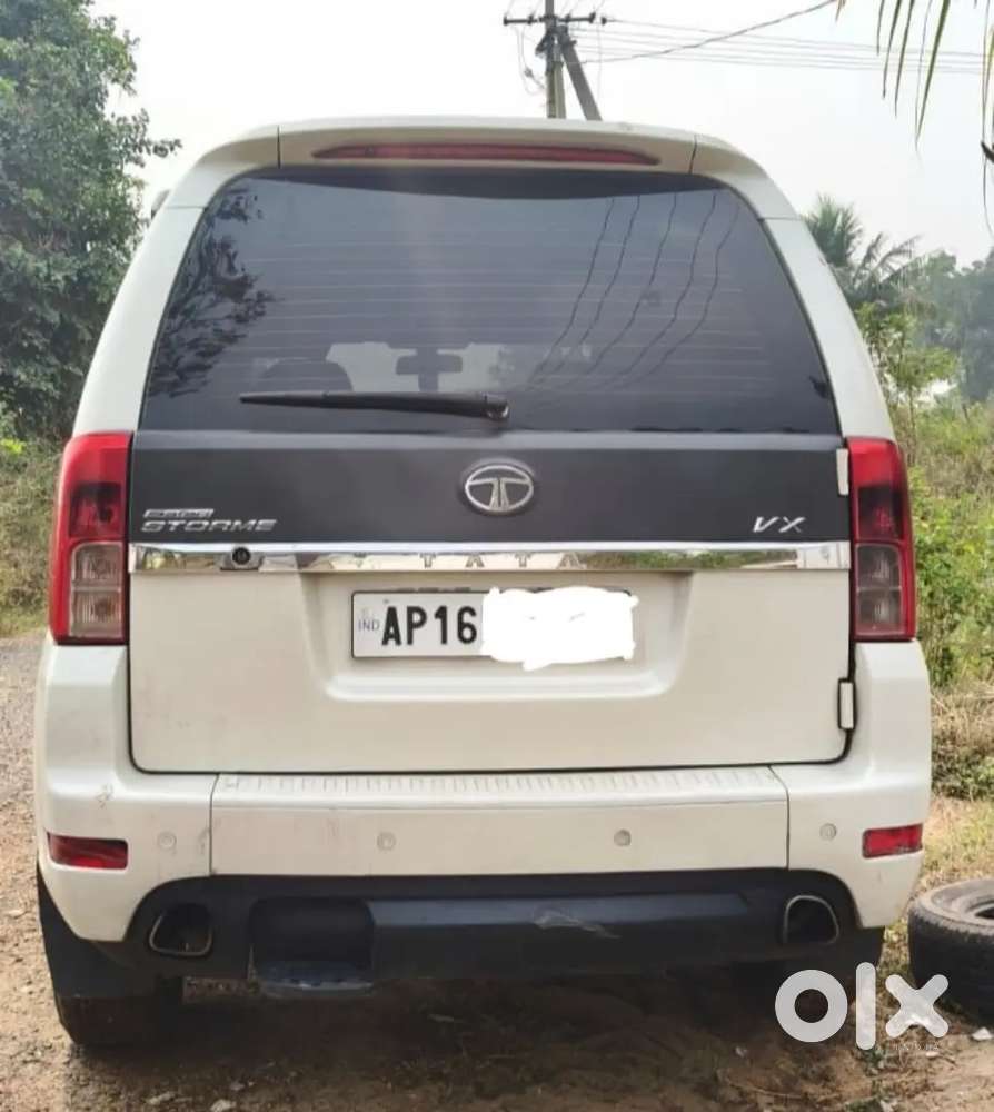 Tata Safari Storme 2016 Diesel Good Condition
