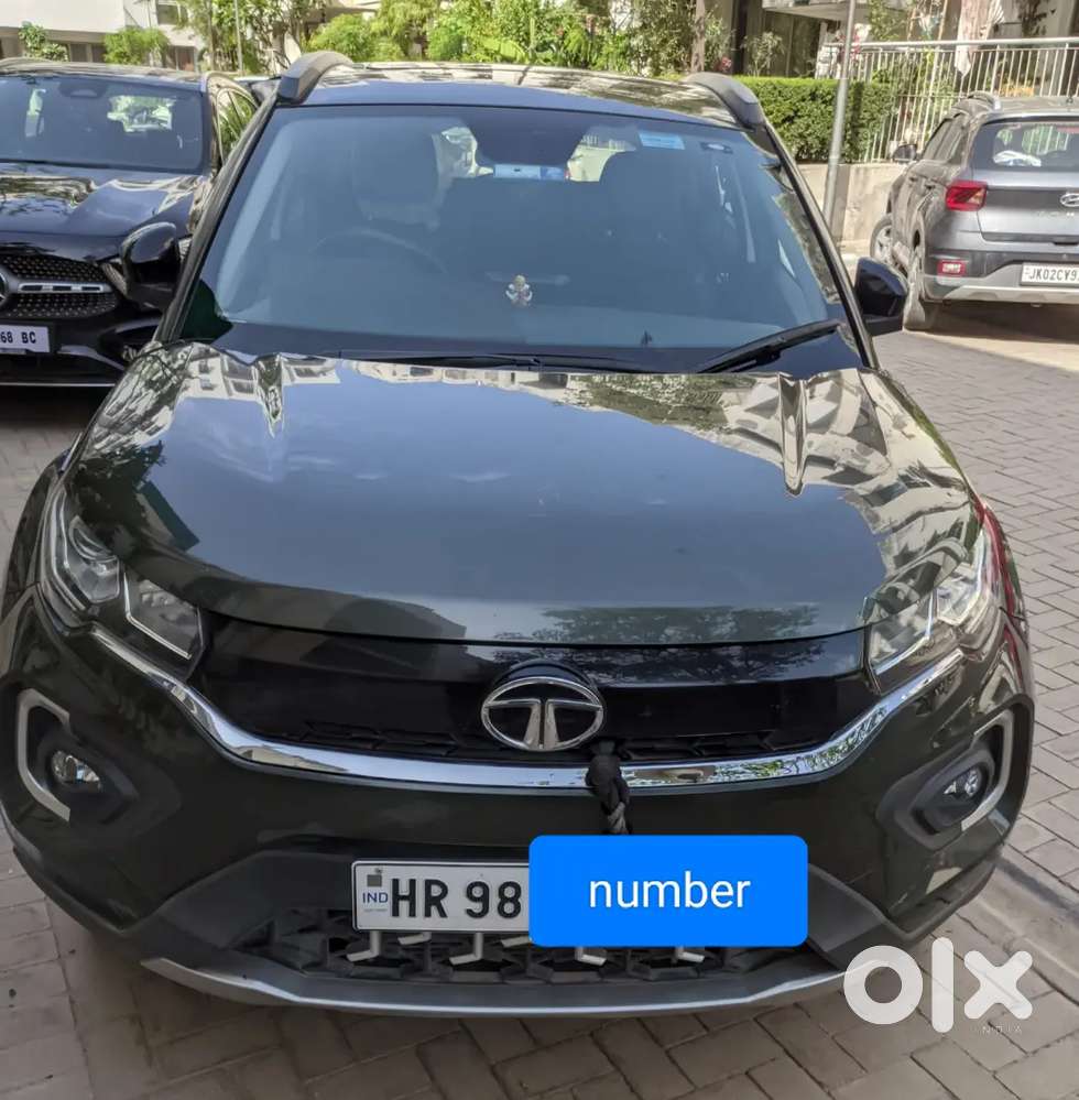 Tata Nexon Xza+s Amt Petrol  Top Variant  Excellent Condition