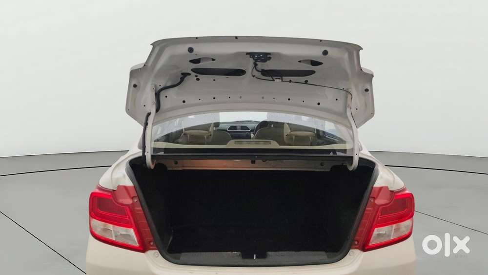 Maruti Suzuki Swift Dzire Amt Zdi, 2019, Diesel