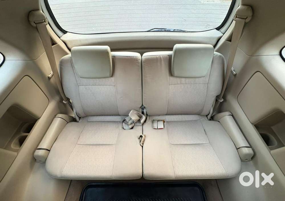 Toyota Innova 2004-2011 2.5 G4 Diesel 7-seater, 2008, Diesel
