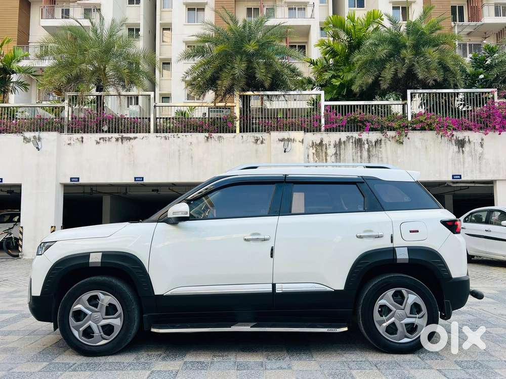 Maruti Suzuki Brezza, 2023, Petrol