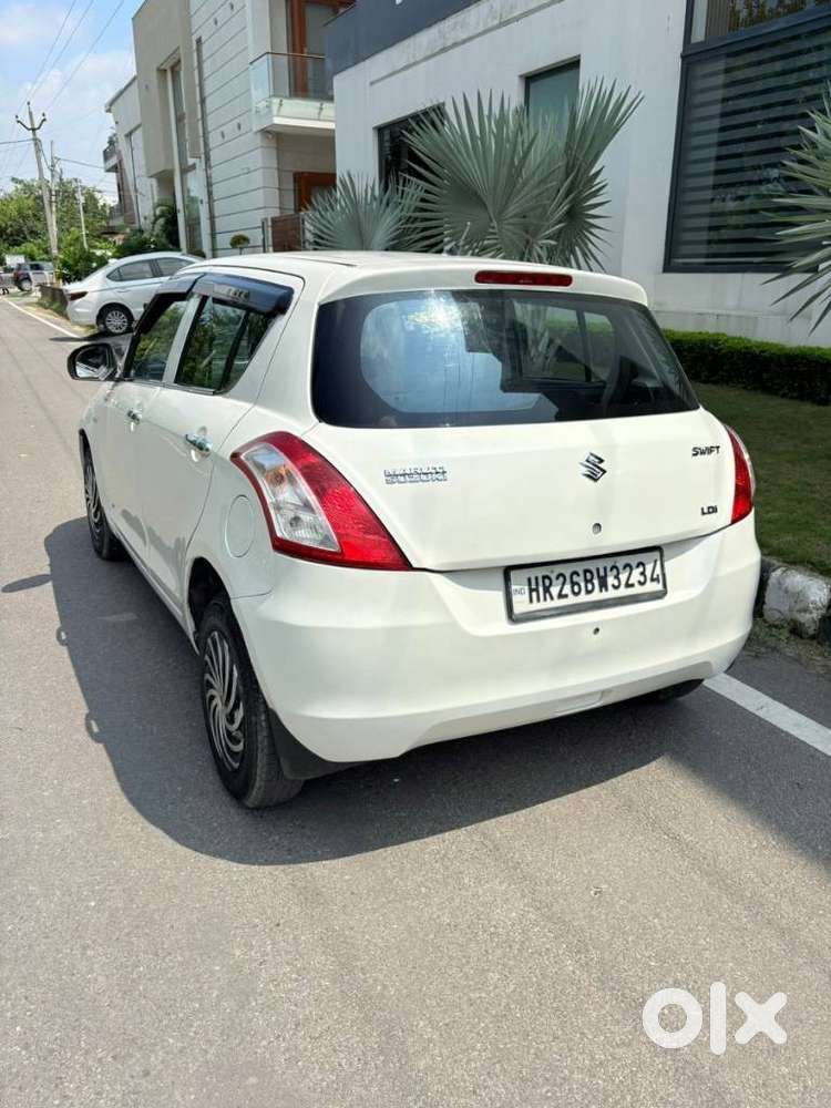 Maruti Suzuki Swift 2011-2014 Star Lxi, 2012, Petrol