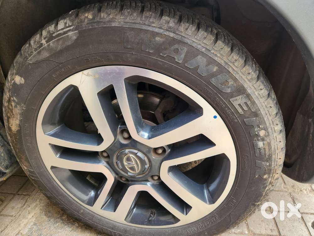 Tata Hexa 2.2 Xta 4x2 7 Str, 2017, Diesel
