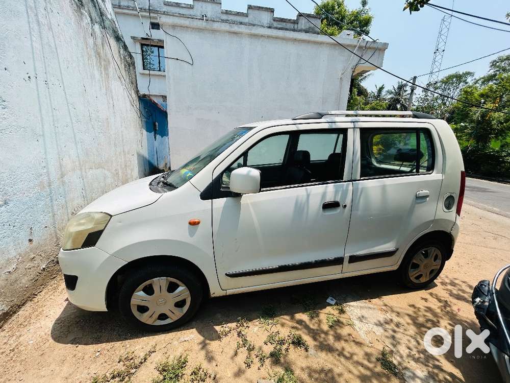 2013 Wagon R Vxi (abs + Airbag)