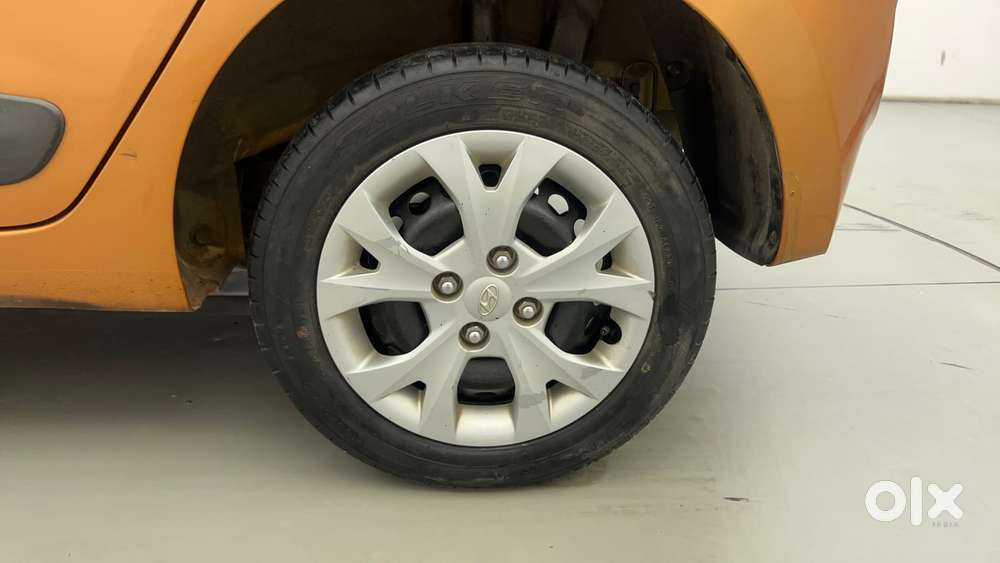Hyundai Grand I10 1.2 Kappa Sportz, 2015, Petrol
