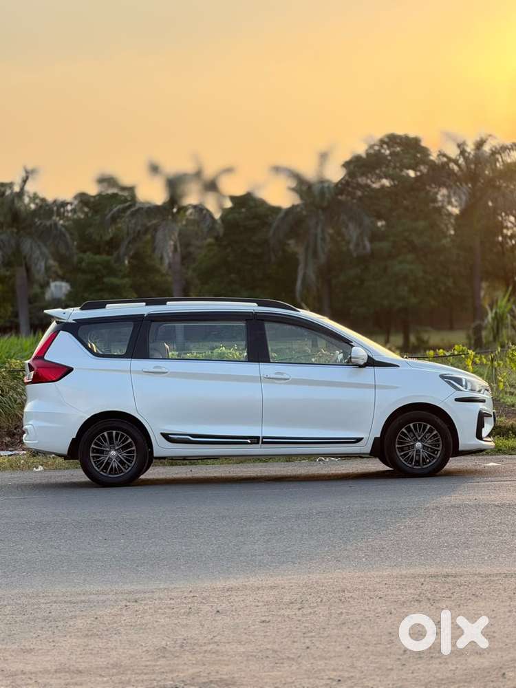 Maruti Suzuki Ertiga Vxi, 2022, Cng & Hybrids