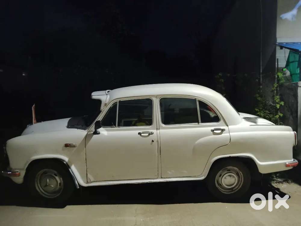 Ambassador Classic 2000 Diesel